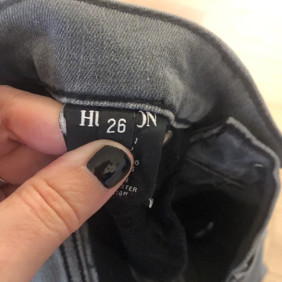 Hudson Nico Super Skinny Midrise Jeans size 26, in Grey (Tres). - Picture 8 of 10